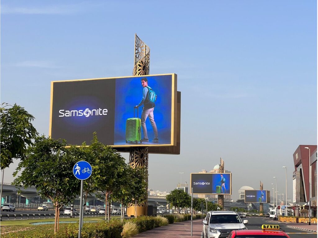 OOH Campaign For Samsonite OOH Campaign For Samsonite
